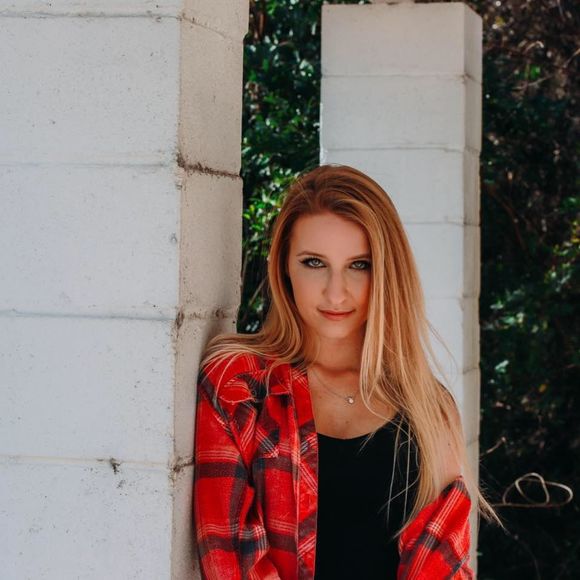 Meet your Posher, Jordan - Picture 1 of 1